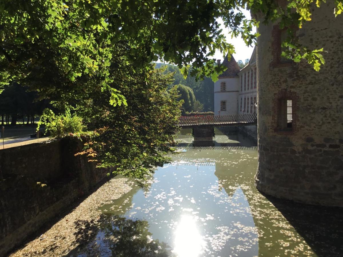 Chateau De La Cour Senlisse Exterior photo