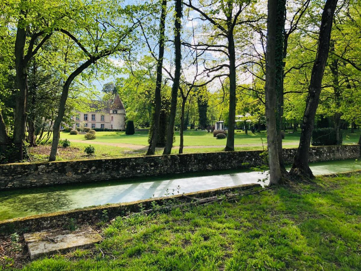 Chateau De La Cour Senlisse Exterior photo
